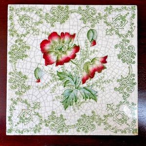 Vtg tile. Exquisite, delicate flower design. 6x6